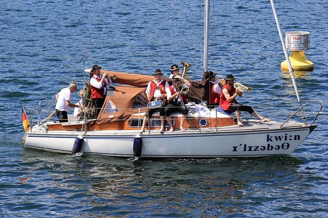 更是移动的 更是移动的